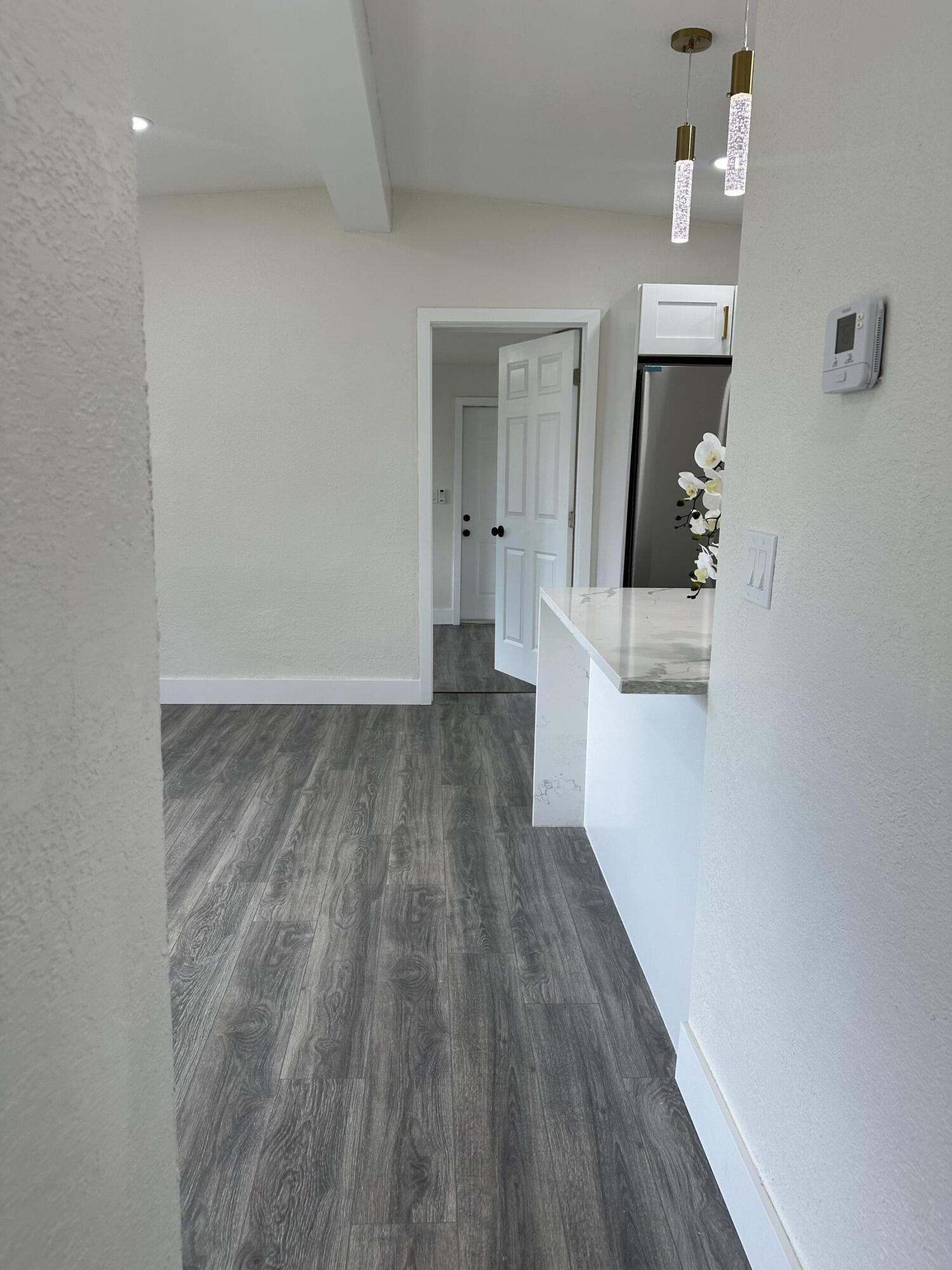 551 Oleander Road Lantana, FL 33462 - Photo 13 of 40 IMG_0243