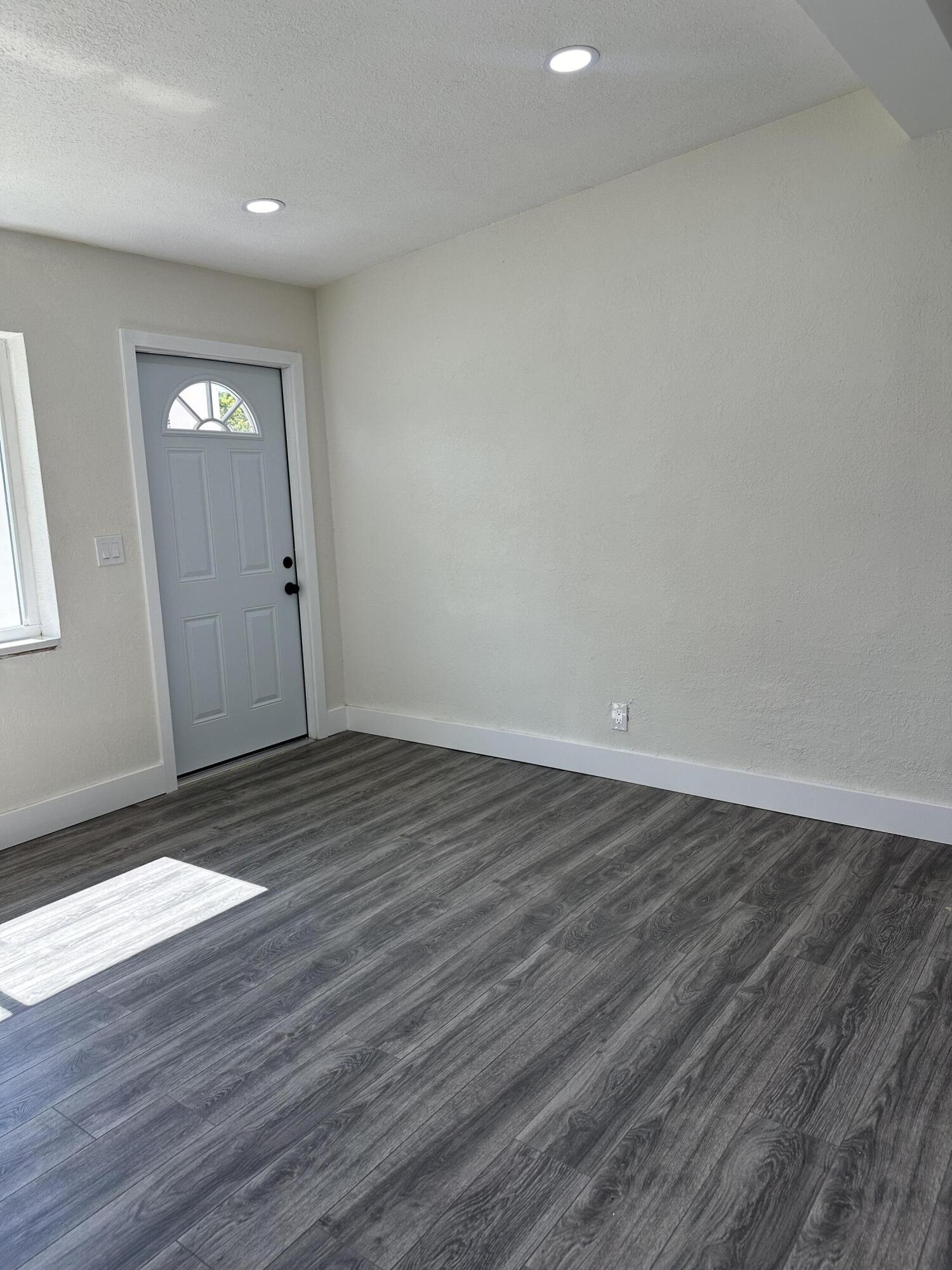 551 Oleander Road Lantana, FL 33462 - Photo 17 of 40 IMG_0214