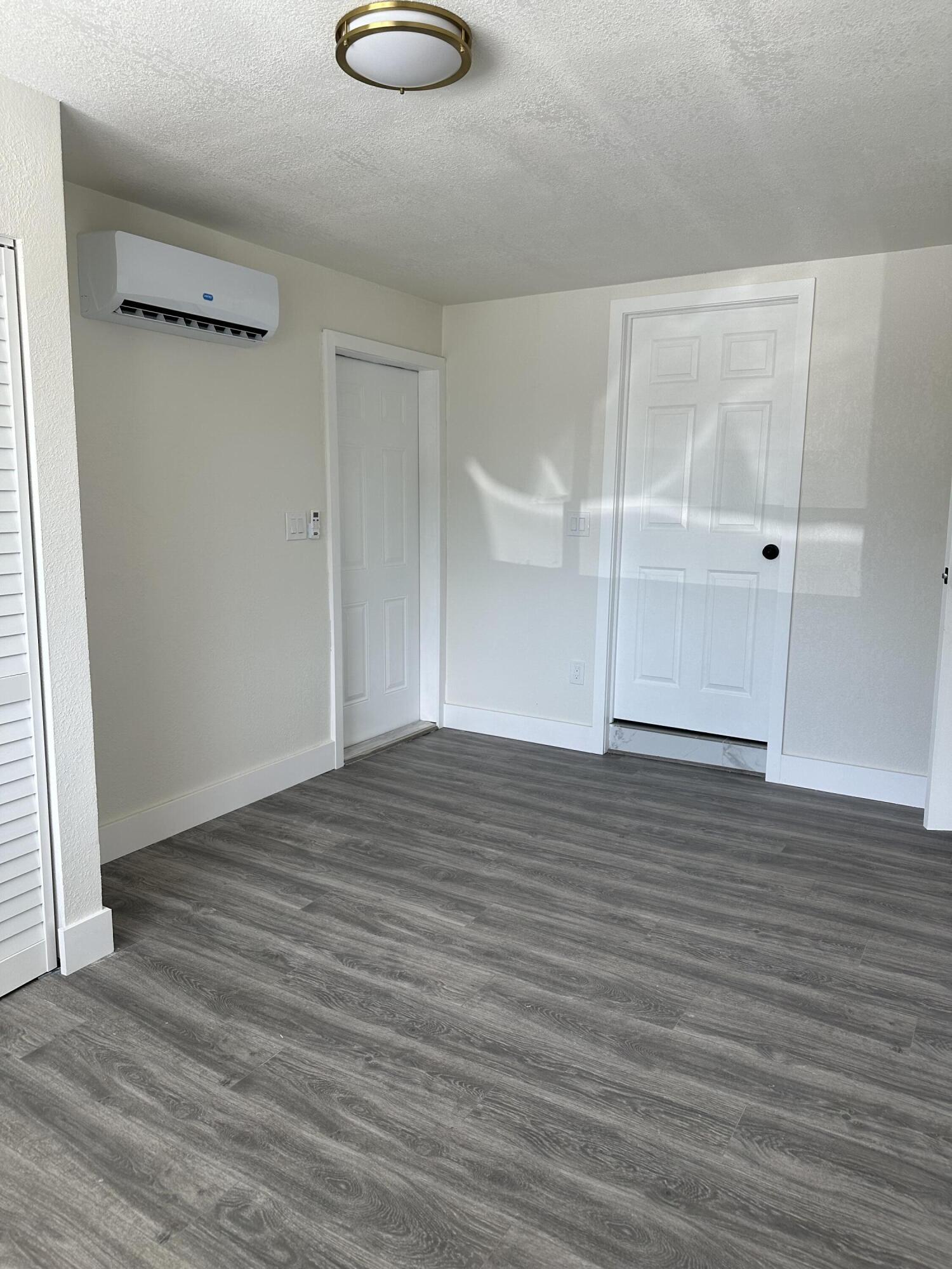 551 Oleander Road Lantana, FL 33462 - Photo 21 of 40 IMG_0218