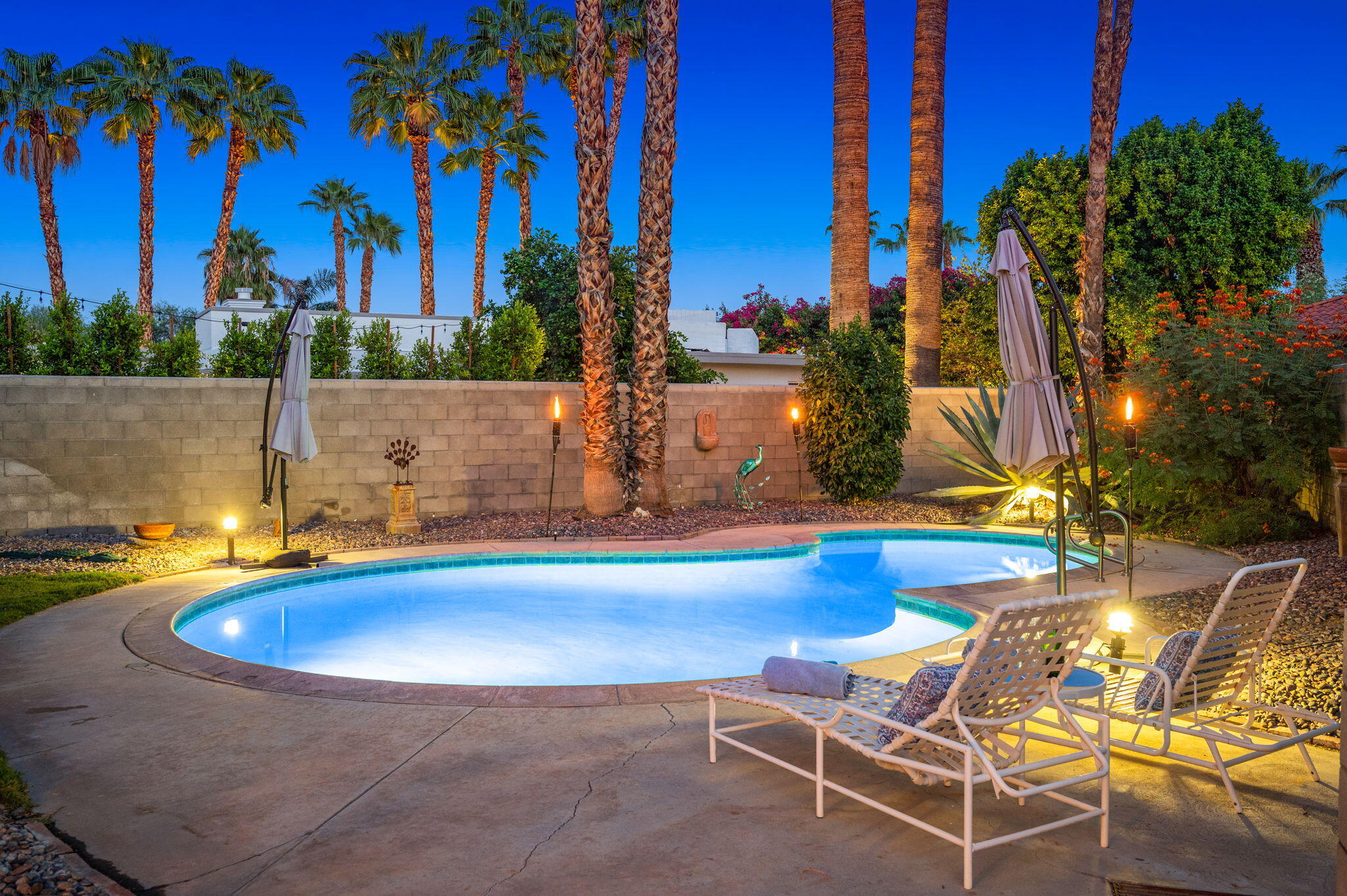 71888 Vista Del Rio Rancho Mirage, CA 92270 - Photo 31 of 36 a view of swimming pool with sitting area