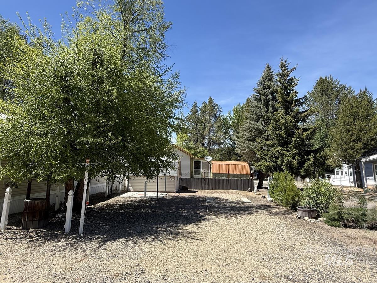 48 B Street Cascade, ID 83611 - Photo 5 of 16