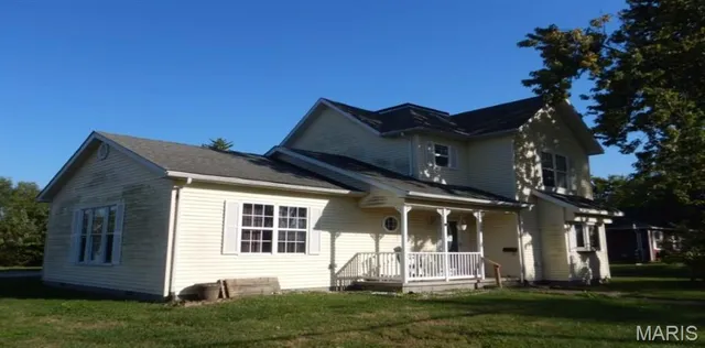 $83,424 | 809 North Giddings Avenue, Jerseyville, IL 62052