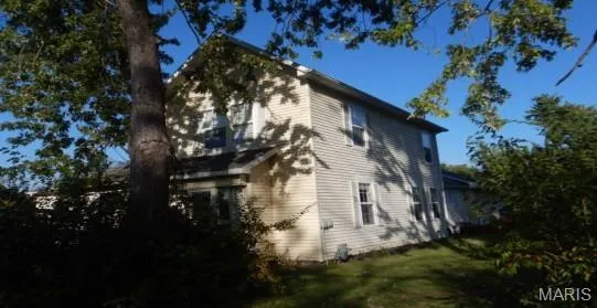 $83,424 | 809 North Giddings Avenue, Jerseyville, IL 62052