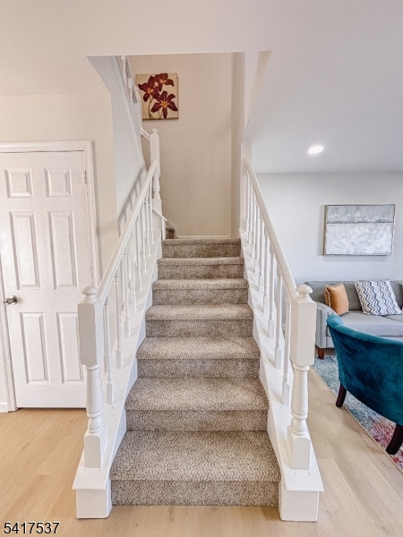 386 Inwood Court Somerset, NJ 08873 - Photo 11 of 34 a view of entryway and hall