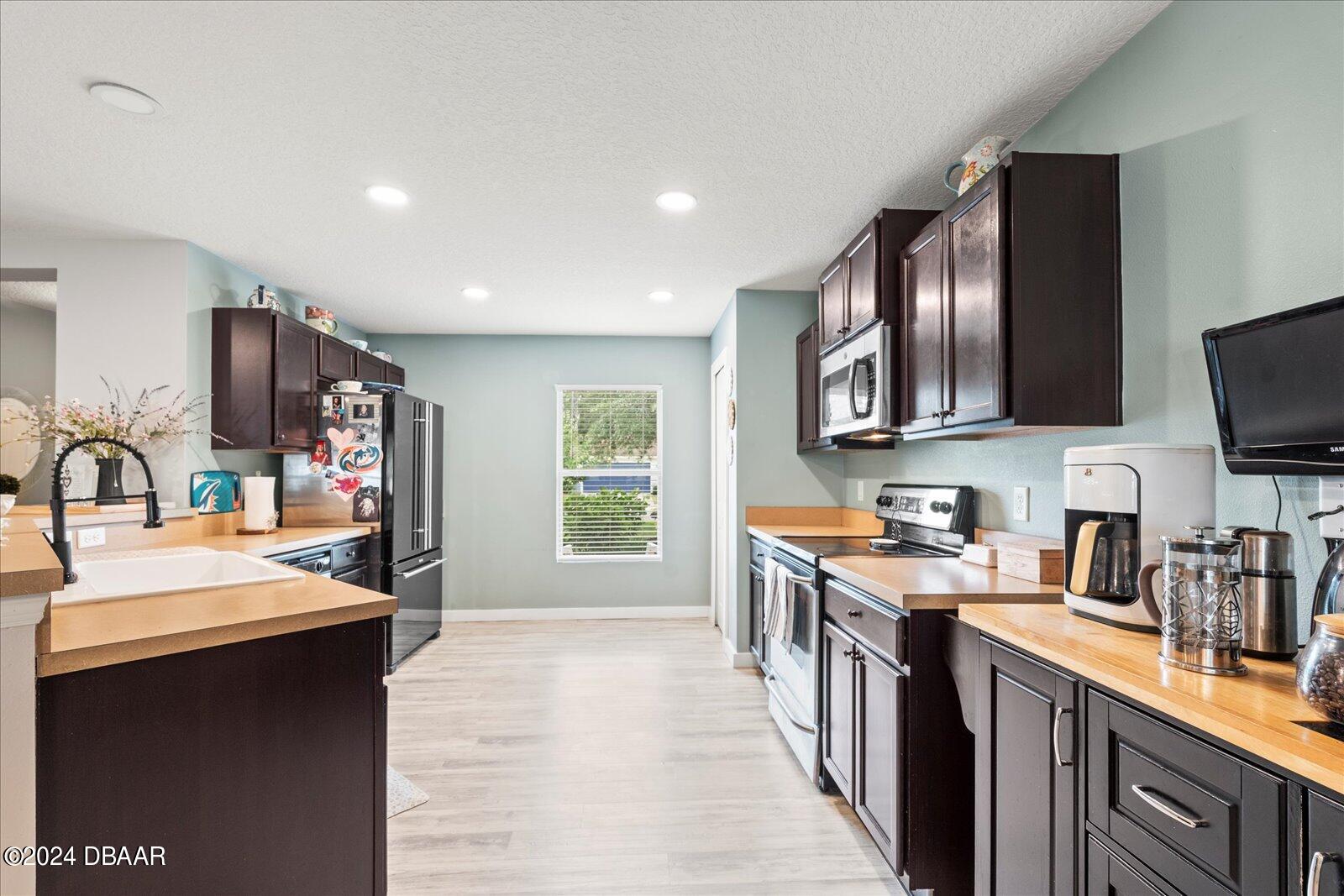 52 Pergola Place Ormond Beach, FL 32174 - Photo 12 of 33 27-DSC01855