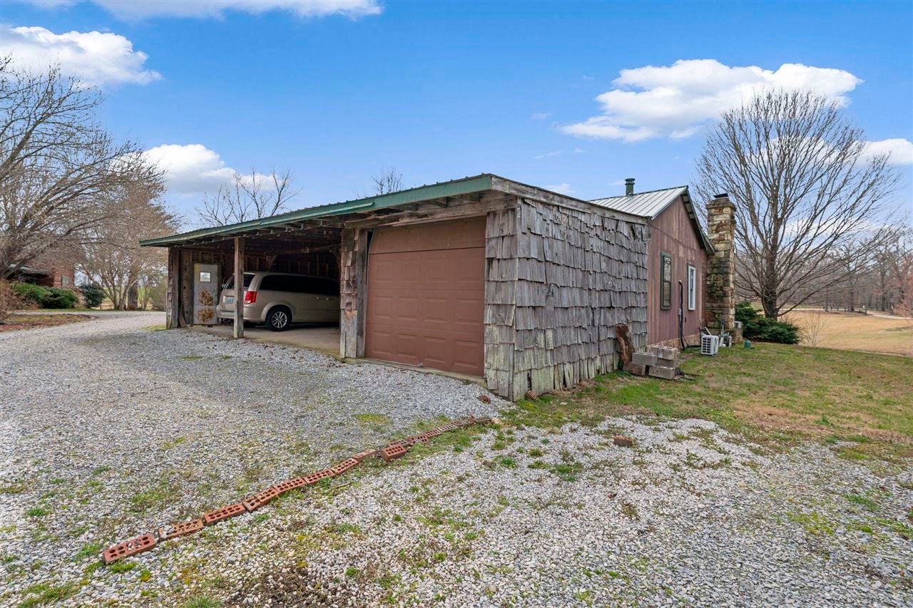 7828 Wingfield Church Road Bowling Green, KY 42101 - Photo 52 of 59 Gallery Image 52