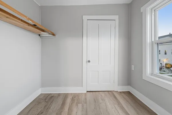 $2,100 | 255 Rodman Street, Unit 4, Fall River, MA 02721