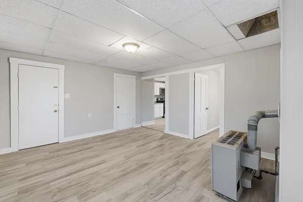 $2,100 | 255 Rodman Street, Unit 4, Fall River, MA 02721