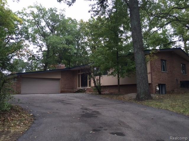 1327 Lone Pine Road Bloomfield Hills, MI 48302 - Photo 1 of 2