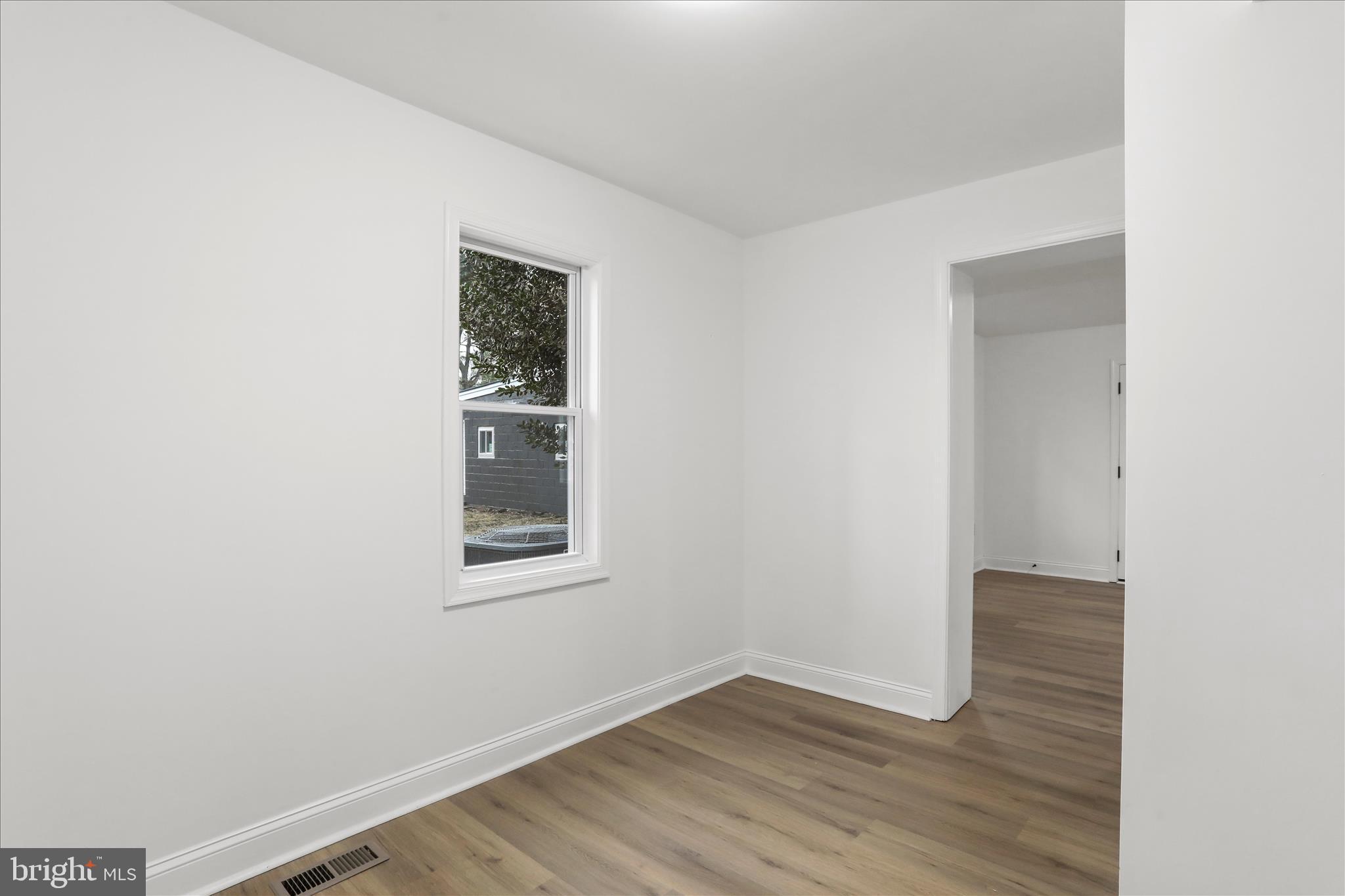 11424 Englewood Road Hagerstown, MD 21740 - Photo 18 of 51