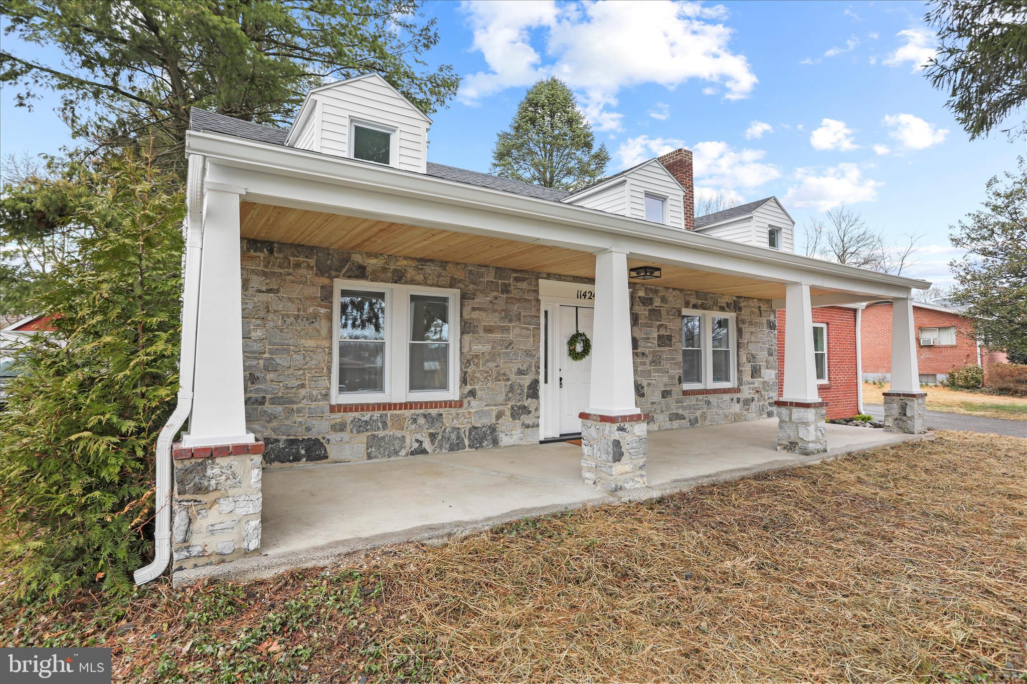 11424 Englewood Road Hagerstown, MD 21740 - Photo 3 of 51