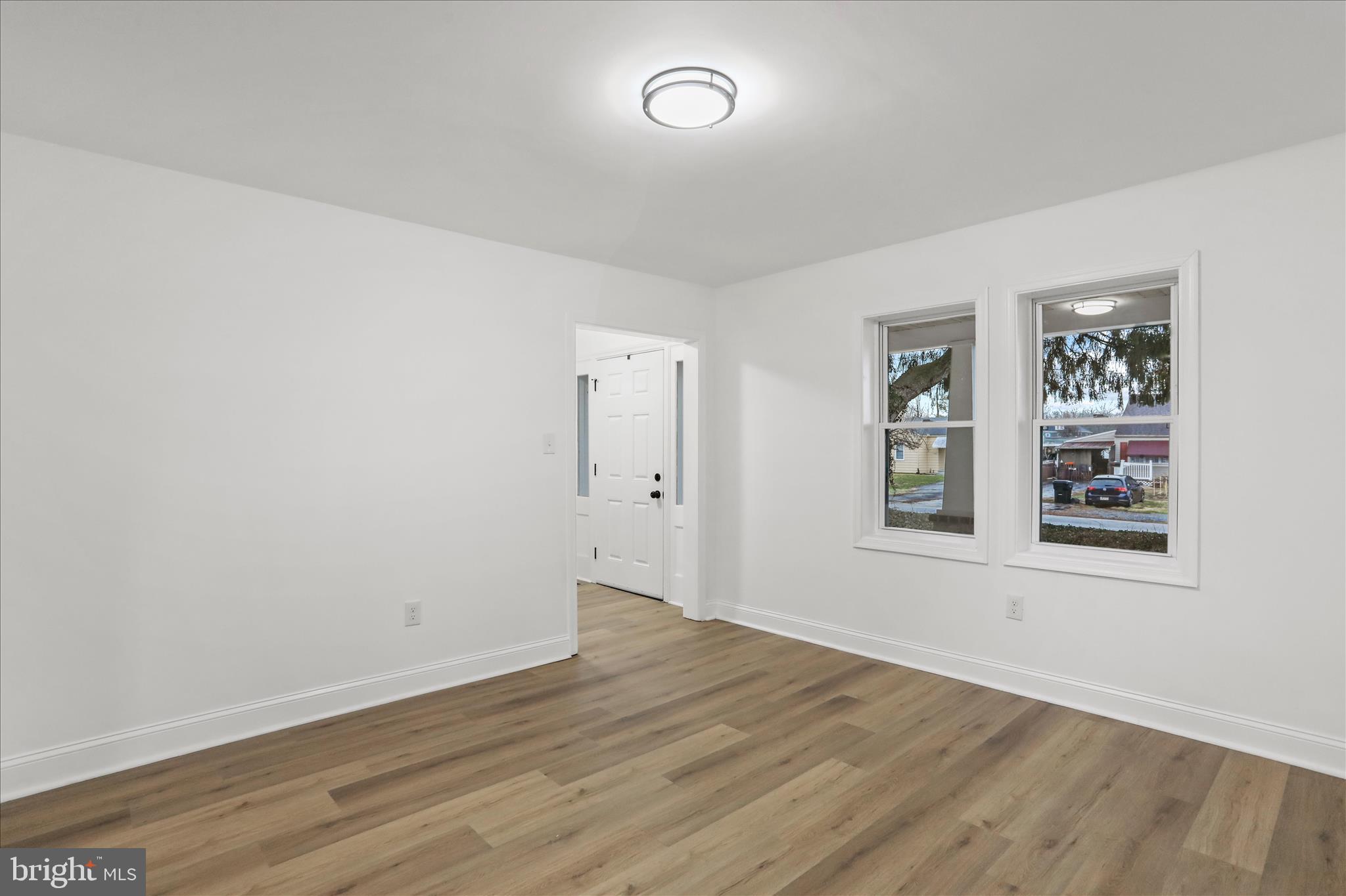 11424 Englewood Road Hagerstown, MD 21740 - Photo 9 of 51