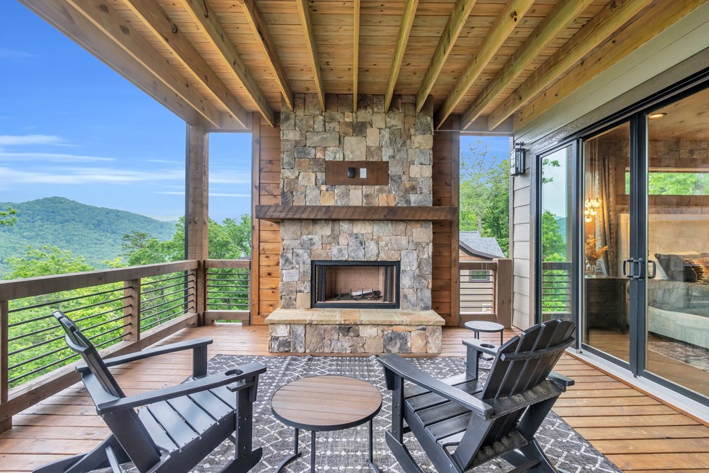 601 Overlook Drive Blue Ridge, GA 30513 - Photo 4 of 69
