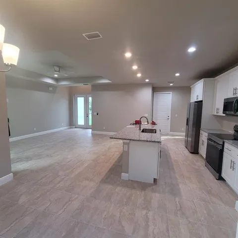 $330,000 | 1304 North Andover Drive, LaBelle, FL 33935