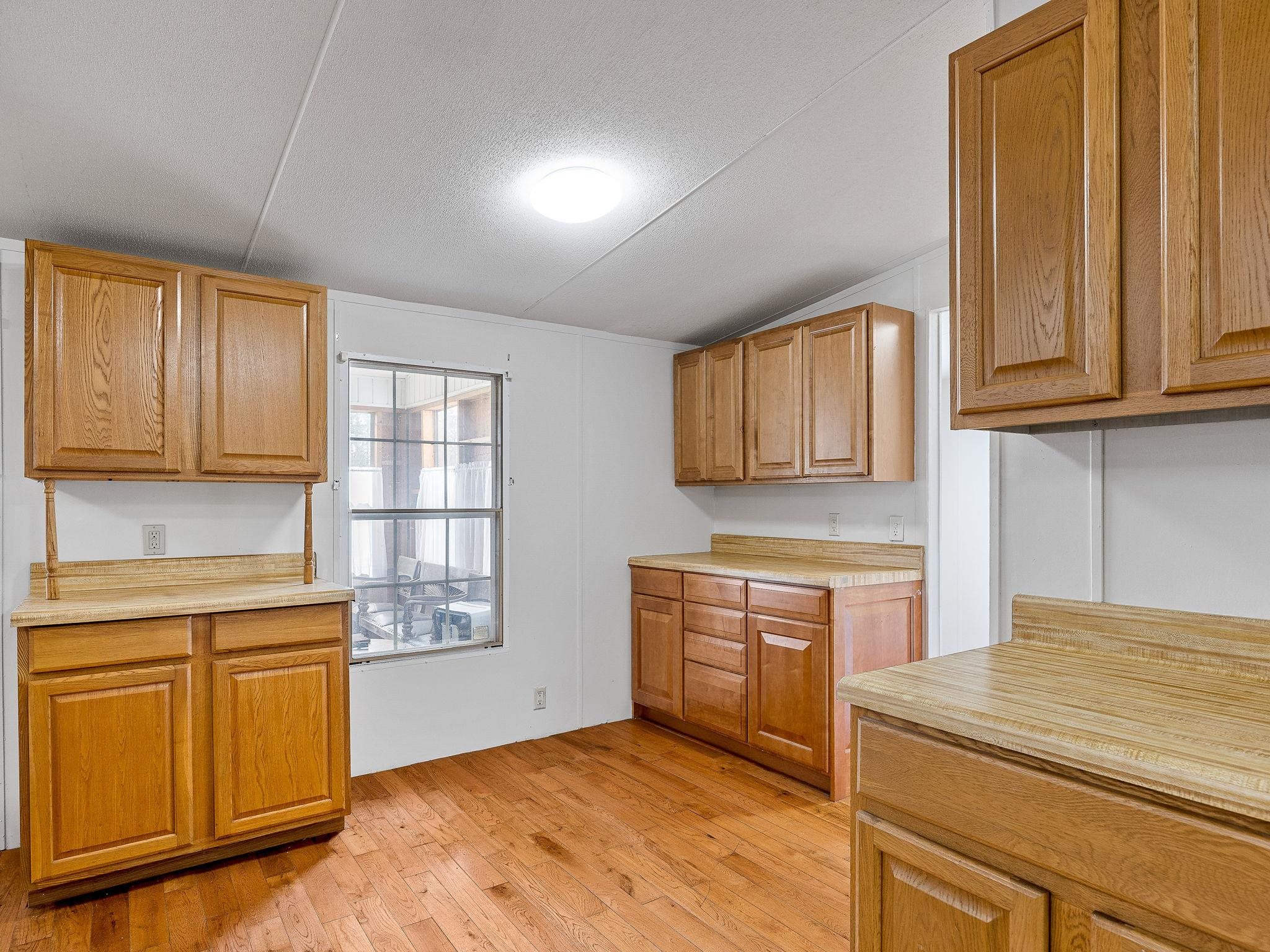 637 Bishop Road Union, SC 29379 - Photo 11 of 32 Gallery Image 11