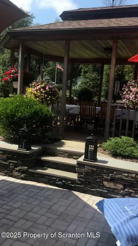 $749,000 | 321 North Abington Road, Clarks Green, PA 18411