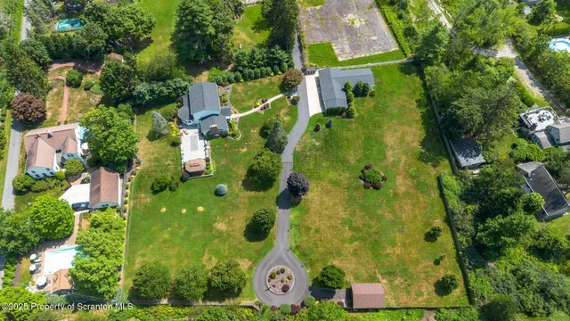 $749,000 | 321 North Abington Road, Clarks Green, PA 18411