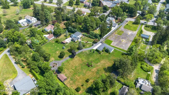 $749,000 | 321 North Abington Road, Clarks Green, PA 18411