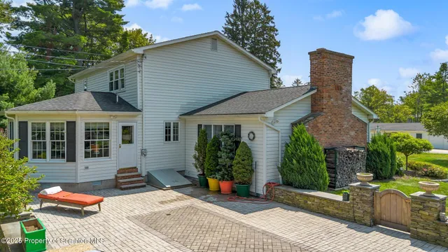 $749,000 | 321 North Abington Road, Clarks Green, PA 18411