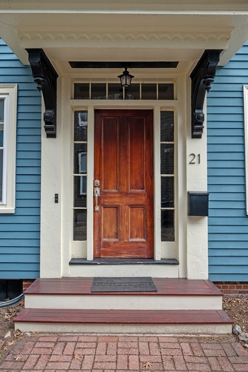 21 Briggs Street, Unit 2 Salem, MA 01970 - Photo 2 of 42