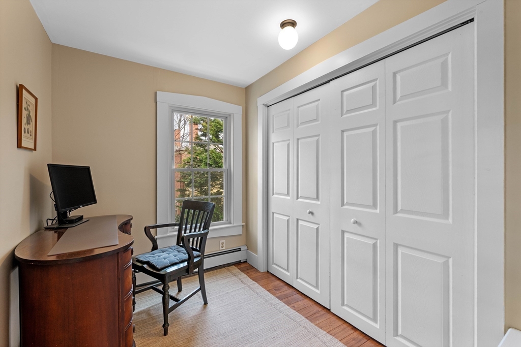 21 Briggs Street, Unit 2 Salem, MA 01970 - Photo 32 of 42