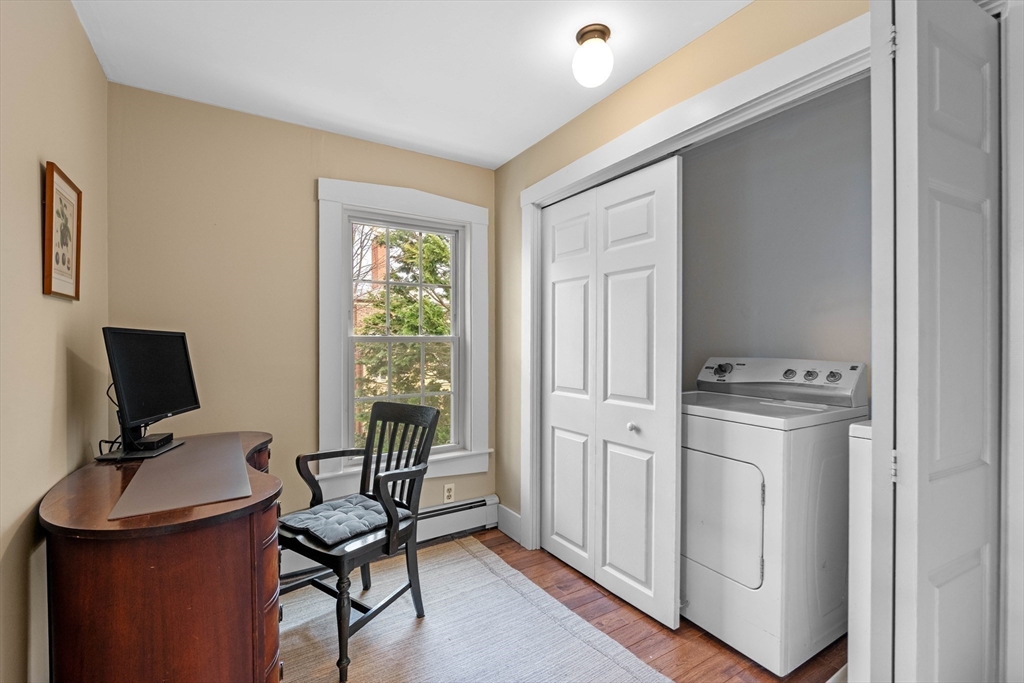 21 Briggs Street, Unit 2 Salem, MA 01970 - Photo 33 of 42