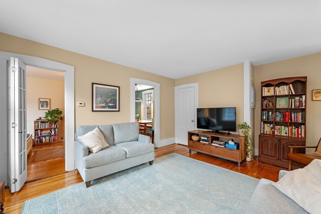 21 Briggs Street, Unit 2 Salem, MA 01970 - Photo 5 of 42