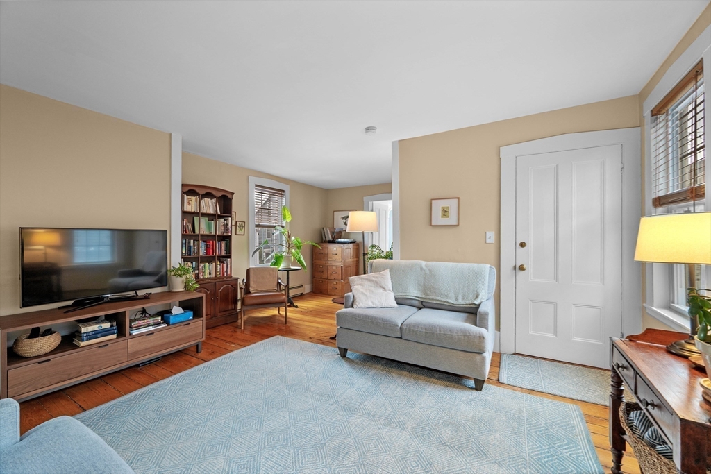 21 Briggs Street, Unit 2 Salem, MA 01970 - Photo 8 of 42