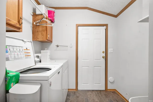 $220,000 | 4369 Highway 26, Hartford City, IN 47348