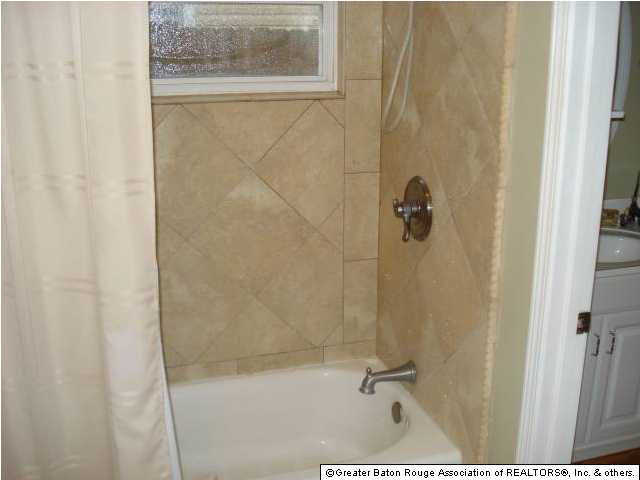 8647 Marcel Avenue Baton Rouge, LA 70809 - Photo 13 of 21 Gallery Image 13