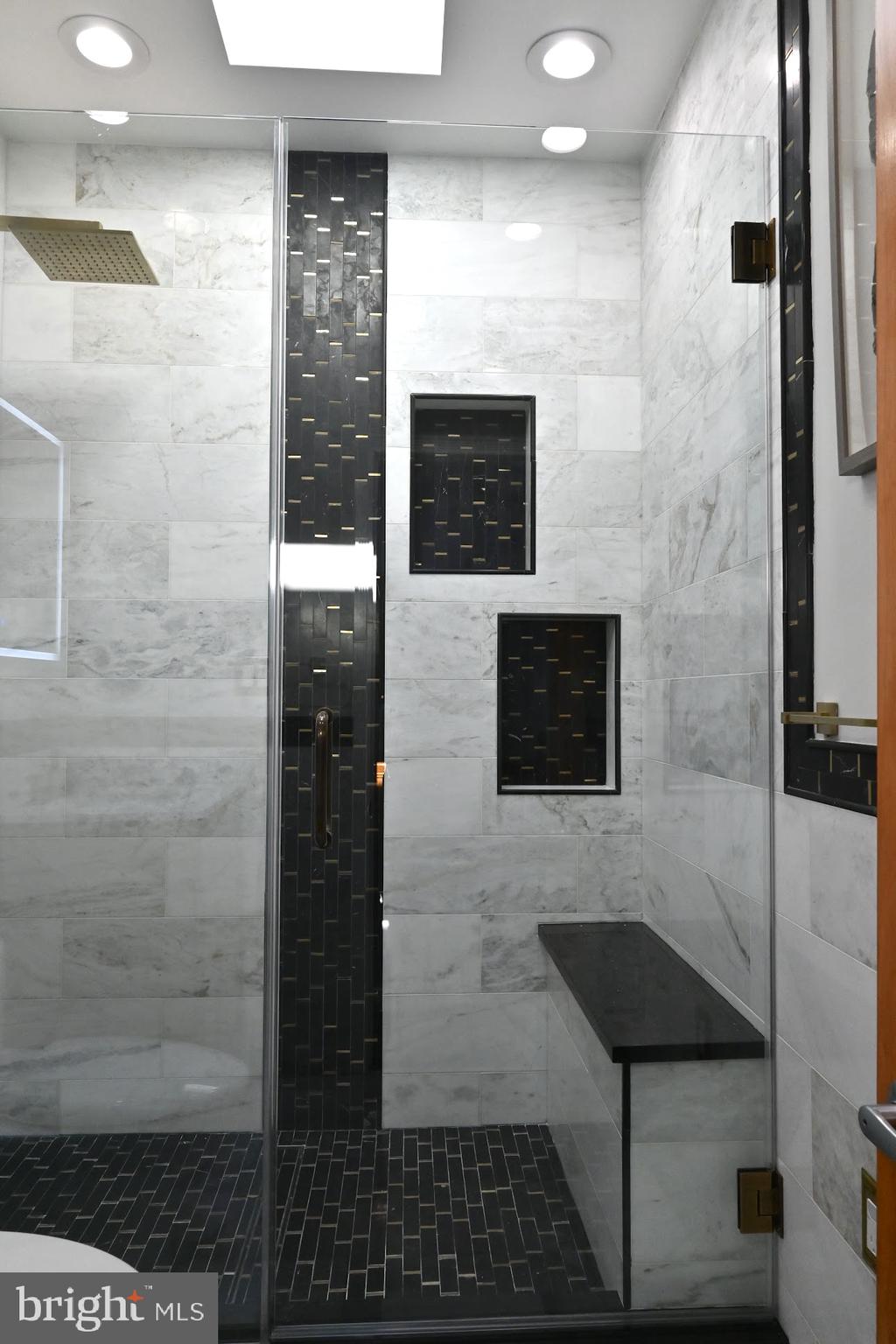 5947 Colgate Street Philadelphia, PA 19120 - Photo 8 of 17 2nd floor bathroom,