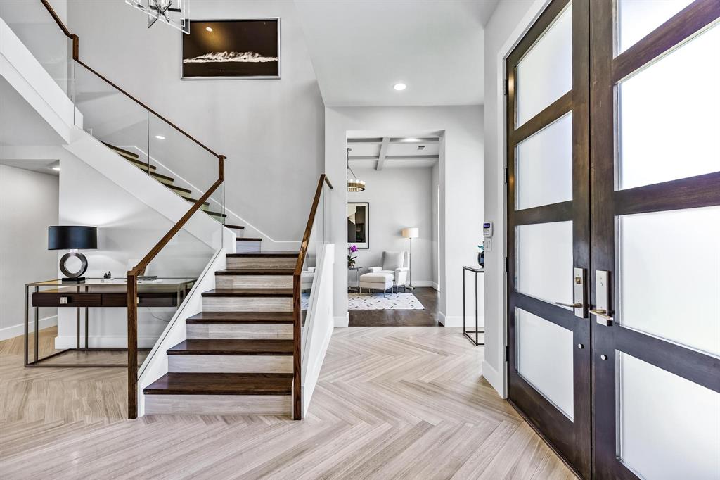 6523 Northwood Road Dallas, TX 75225 - Photo 2 of 25