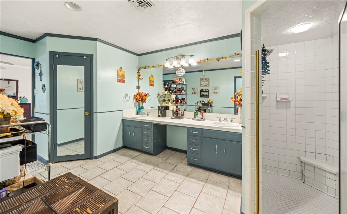 7249 Wooldridge Road Corpus Christi, TX 78414 - Photo 13 of 24