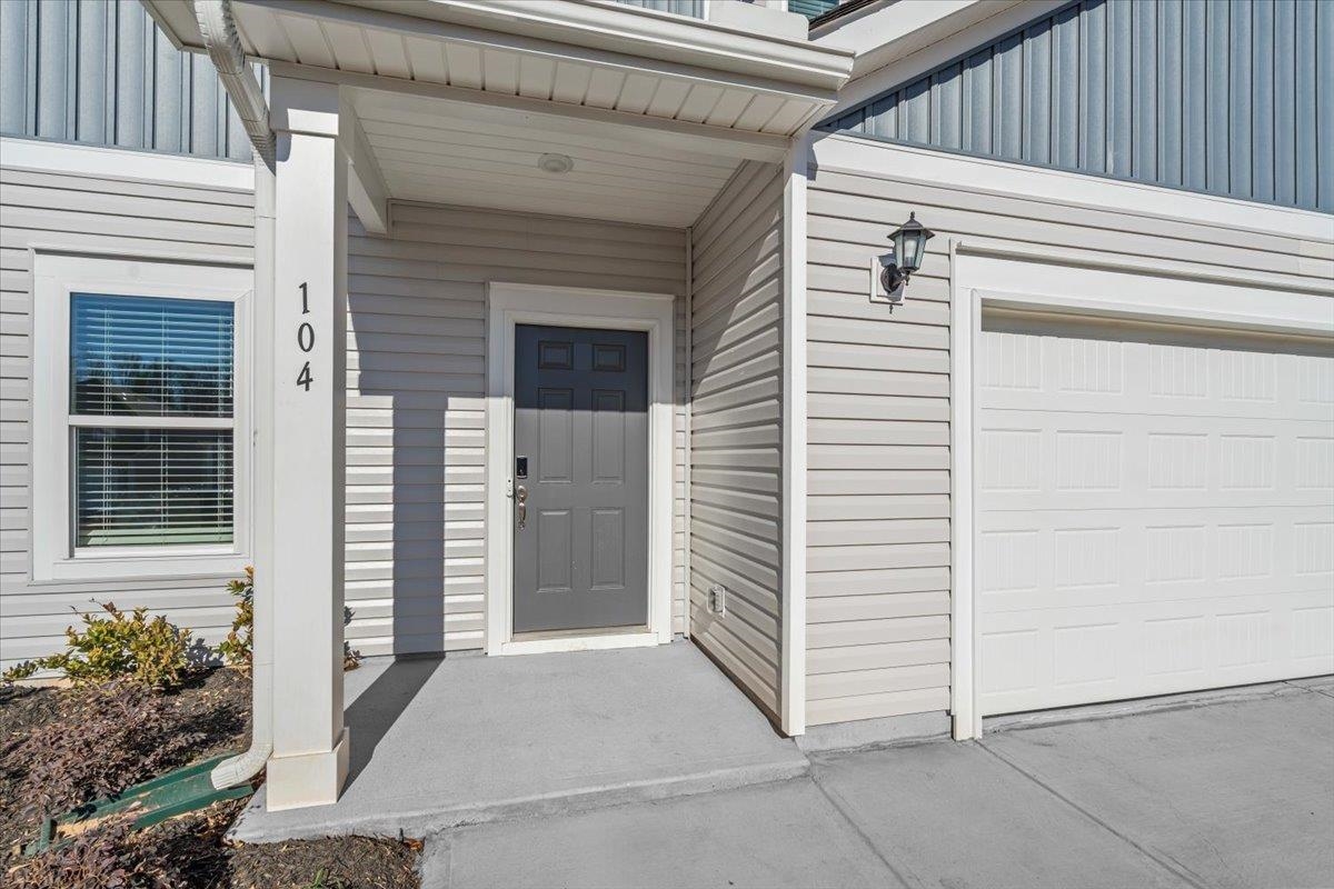 104 Madison Court Gray Court, SC 29645 - Photo 2 of 39