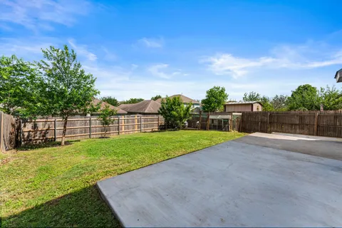 $327,000 | 6735 Plains Crest Drive, Del Valle, TX 78617