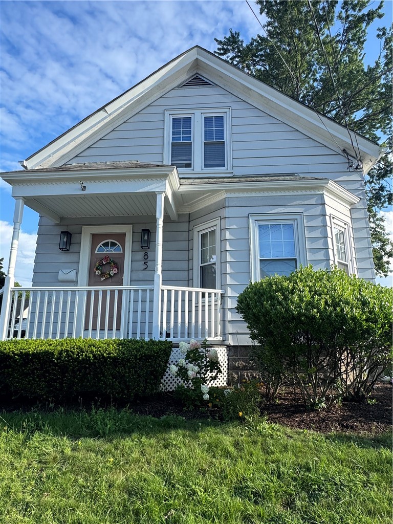 85 Ferris Street Pawtucket, RI 02861 - Photo 1 of 17 Gallery Image 1