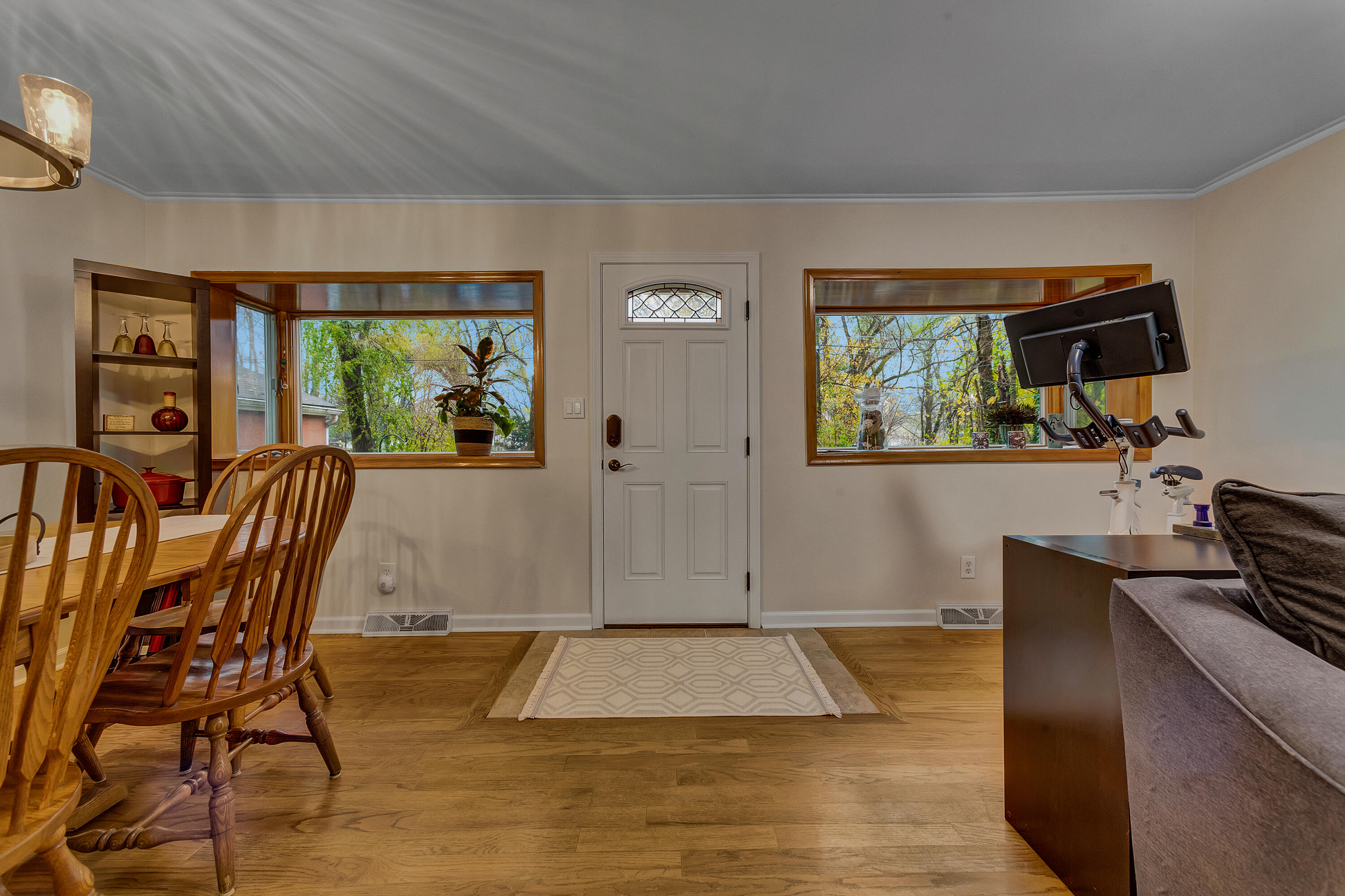 10270 Wayne Road Livonia, MI 48150 - Photo 17 of 50 LIV_0833