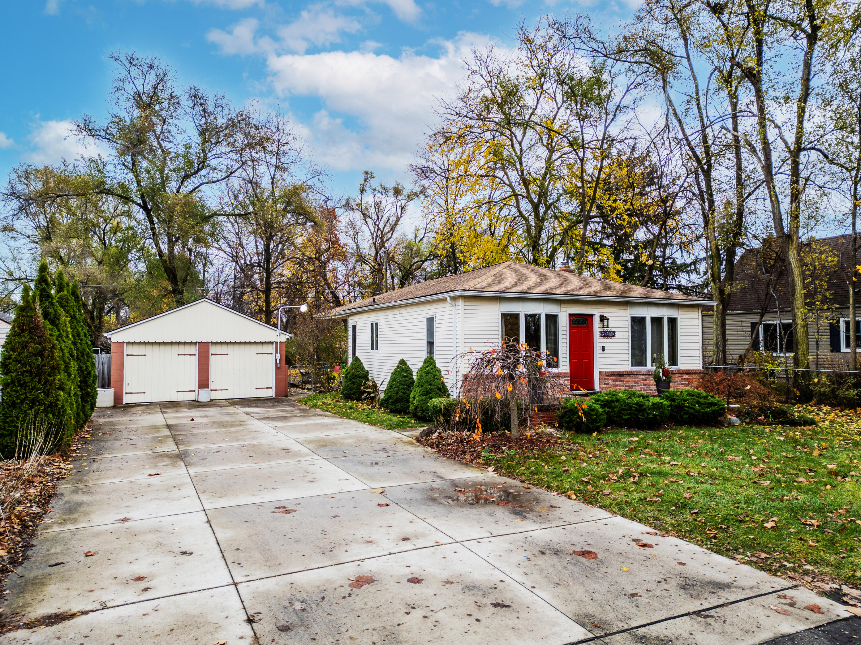 10270 Wayne Road Livonia, MI 48150 - Photo 2 of 50 DJI_0713
