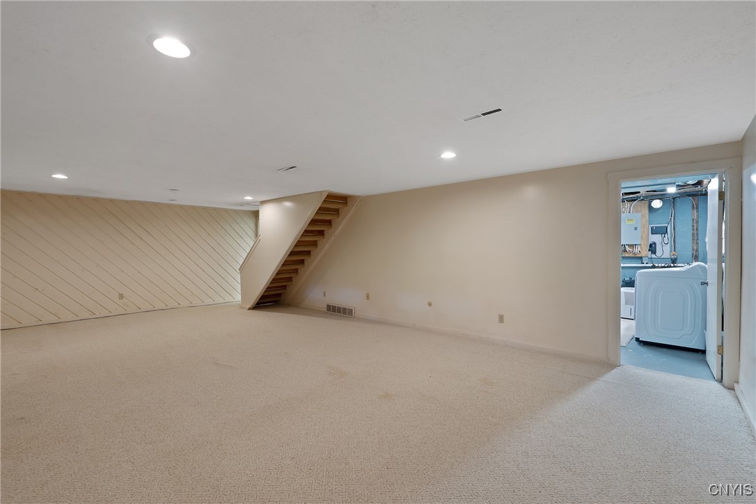 8734 Radburn Drive Lysander, NY 13027 - Photo 31 of 40