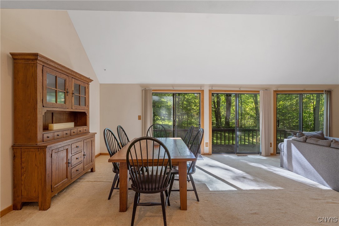 8734 Radburn Drive Lysander, NY 13027 - Photo 7 of 40 This beautiful DR table has two large leaf extensi