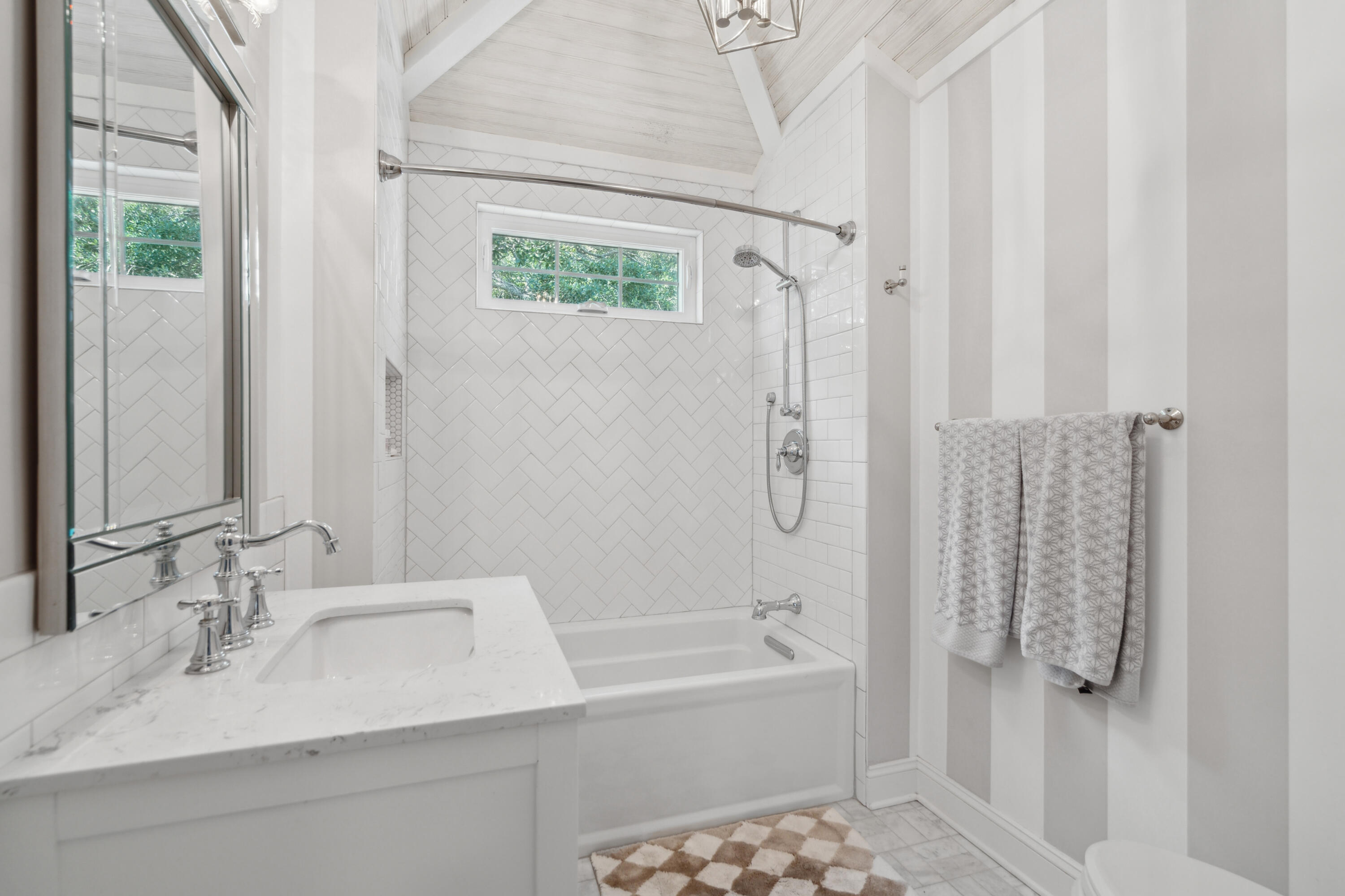 18 Short Street Charleston, SC 29401 - Photo 25 of 47 18ShortSt-KeenEyeMarketing-021