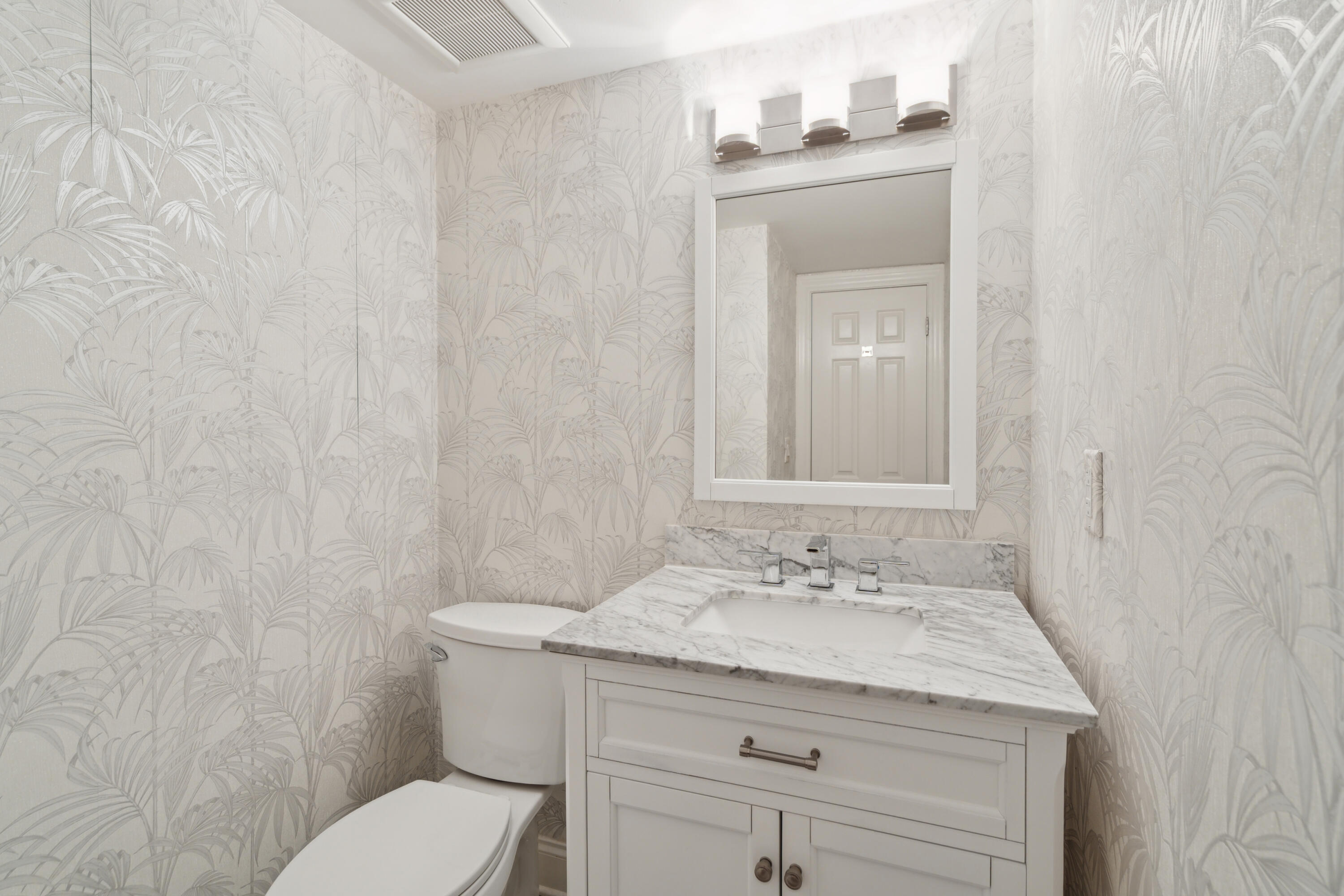 18 Short Street Charleston, SC 29401 - Photo 34 of 47 18ShortSt-KeenEyeMarketing-030