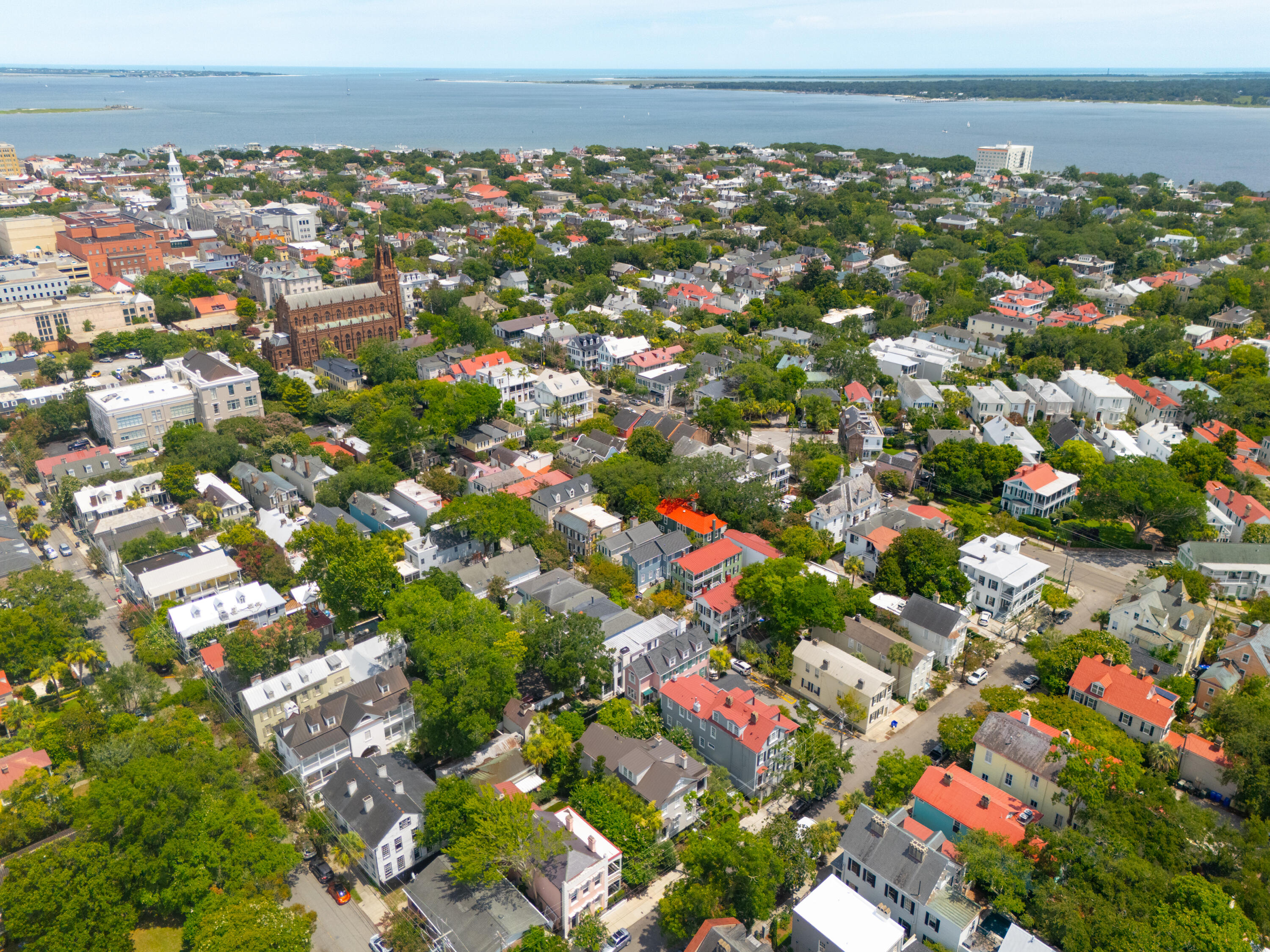 18 Short Street Charleston, SC 29401 - Photo 5 of 47 18ShortSt-KeenEyeMarketing-043