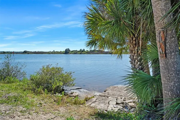$537,000 | 45 Wisteria Drive, Ormond Beach, FL 32176