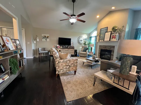 $400,000 | 2499 Crestwood Drive, Adrian, MI 49221