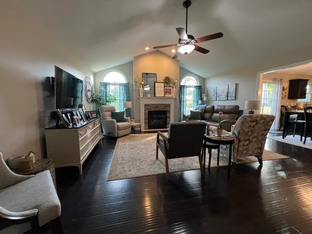 $404,875 | 2499 Crestwood Drive, Adrian, MI 49221