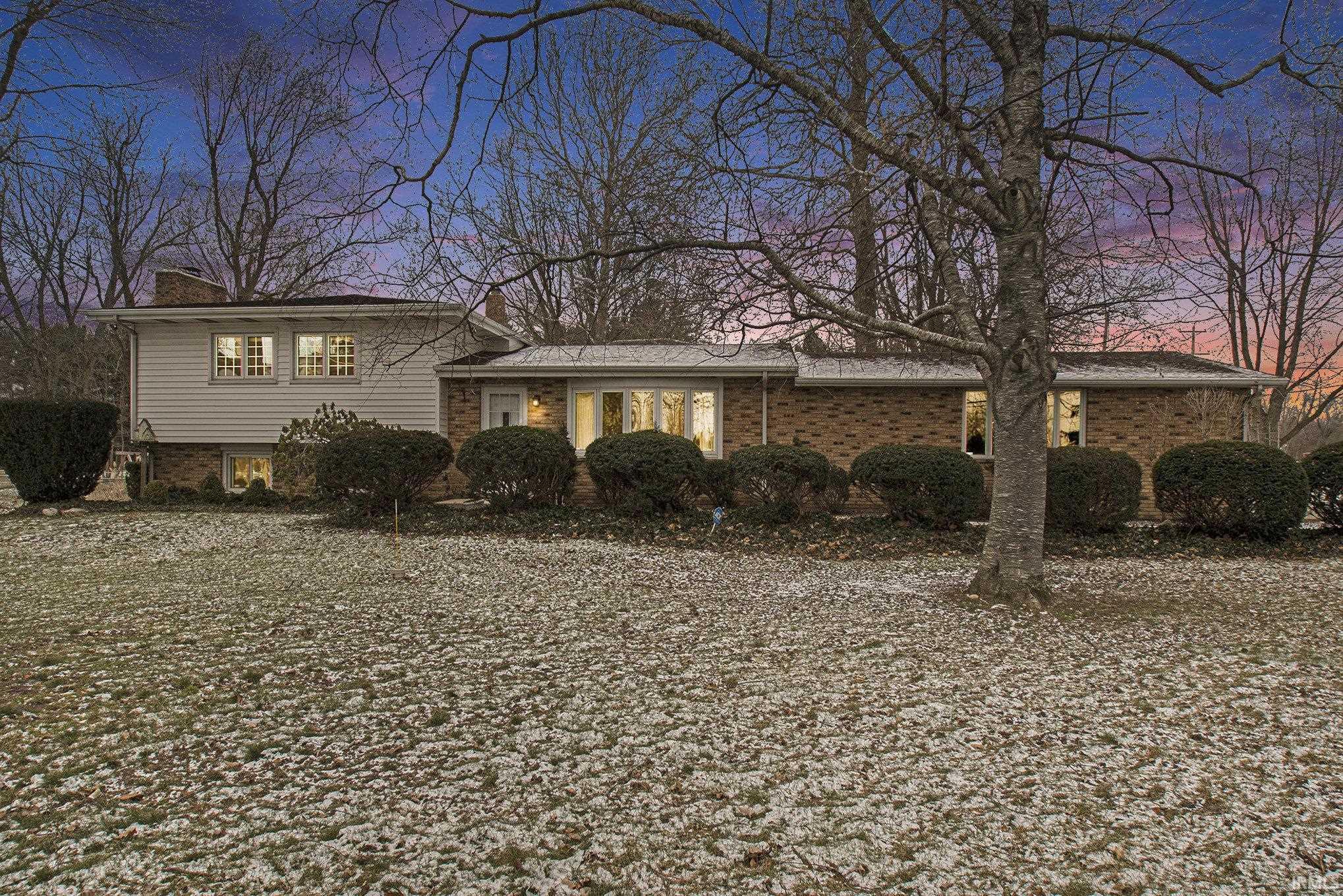 23501 Brick Road South Bend, IN 46628 - Photo 2 of 36