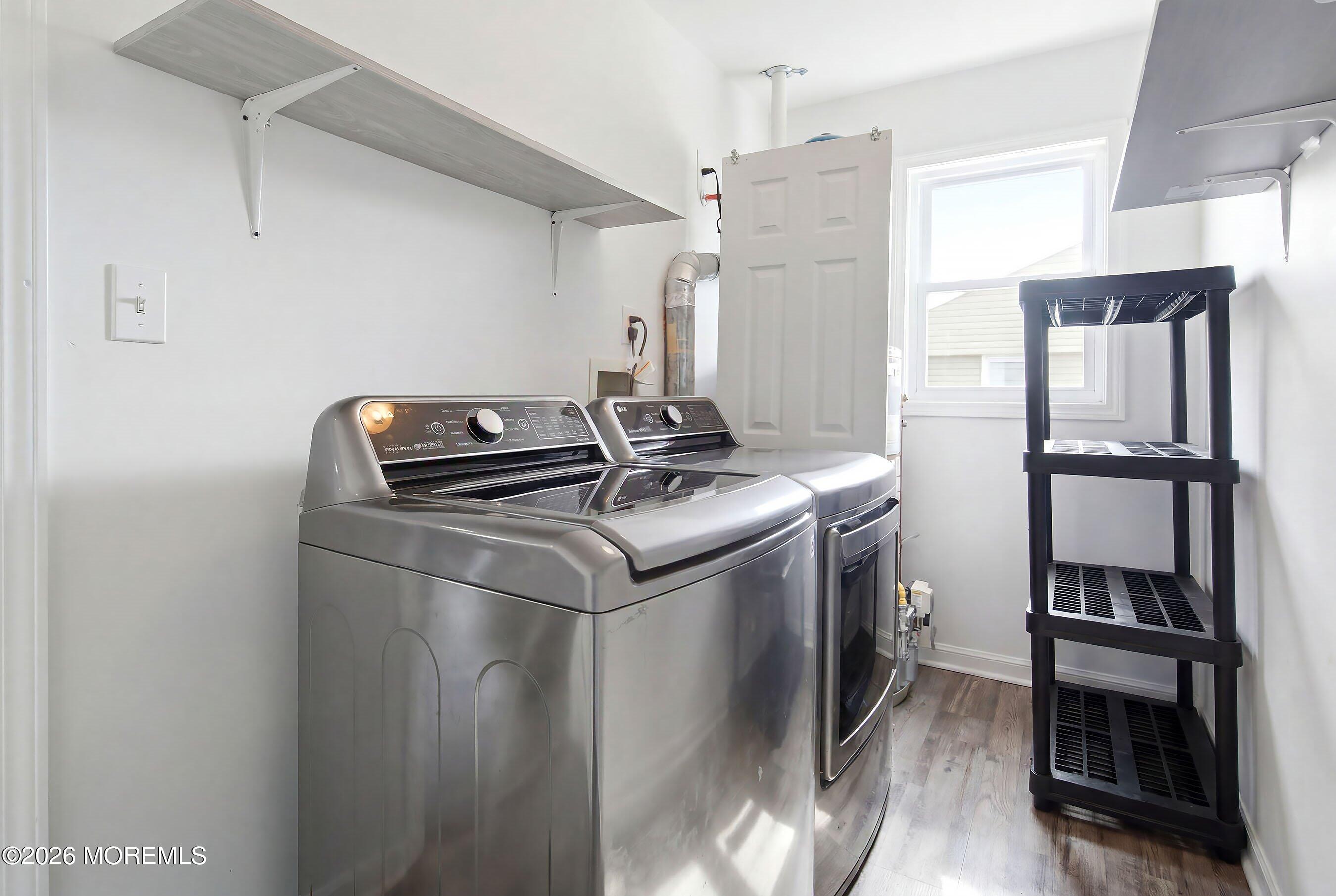 32 Edison Street Bayville, NJ 08721 - Photo 21 of 29 22-Laundry