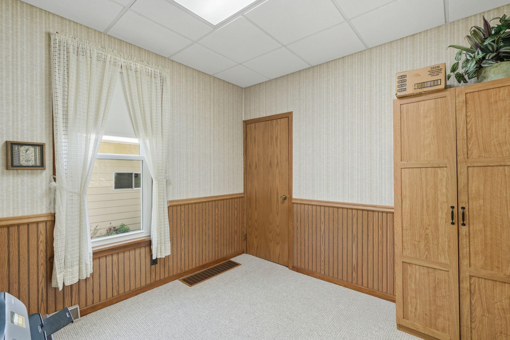 120 3rd Street West Hector, MN 55342 - Photo 10 of 34