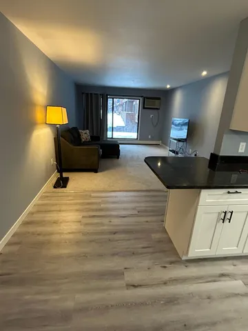 $158,000 | 7300 York Avenue South, Unit 1083, Edina, MN 55435